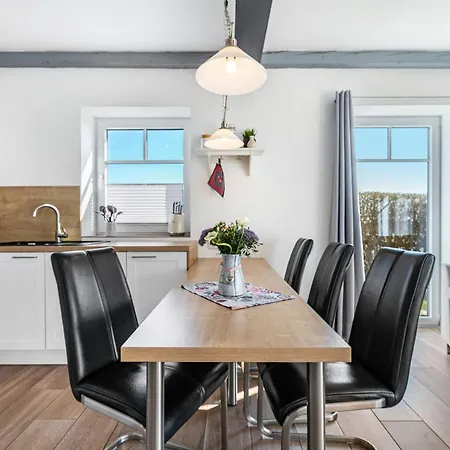 Apartment Haus Am Familie Frener Pellworm
