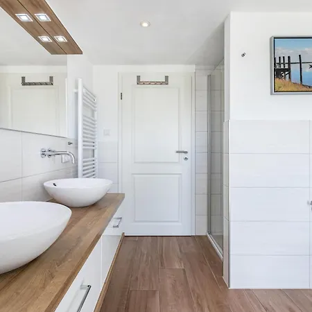 Haus Am Familie Frener Appartement Pellworm
